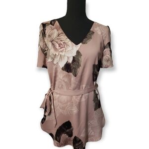 Dynamite floral tops